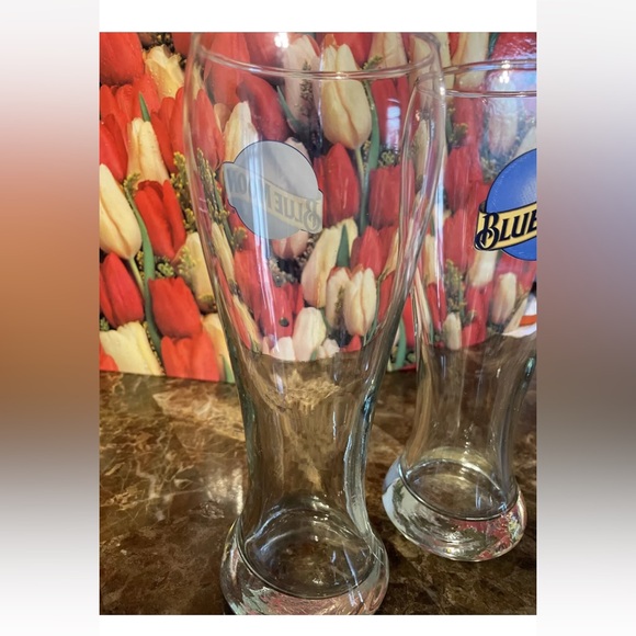 5/25 Blue Moon Signature Pilsner Beer Glasses 8 Inch Tall 16 Oz Ounces Man Cave - Picture 6 of 7